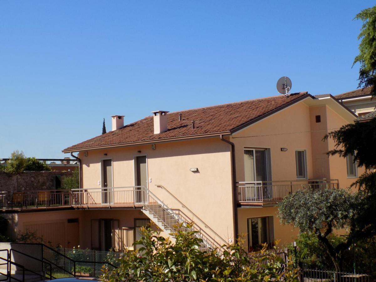 Millyholidays - Apartment Lilla - Center - Nearby Beach - Private Garden - Spa Pool Bardolino Exterior foto