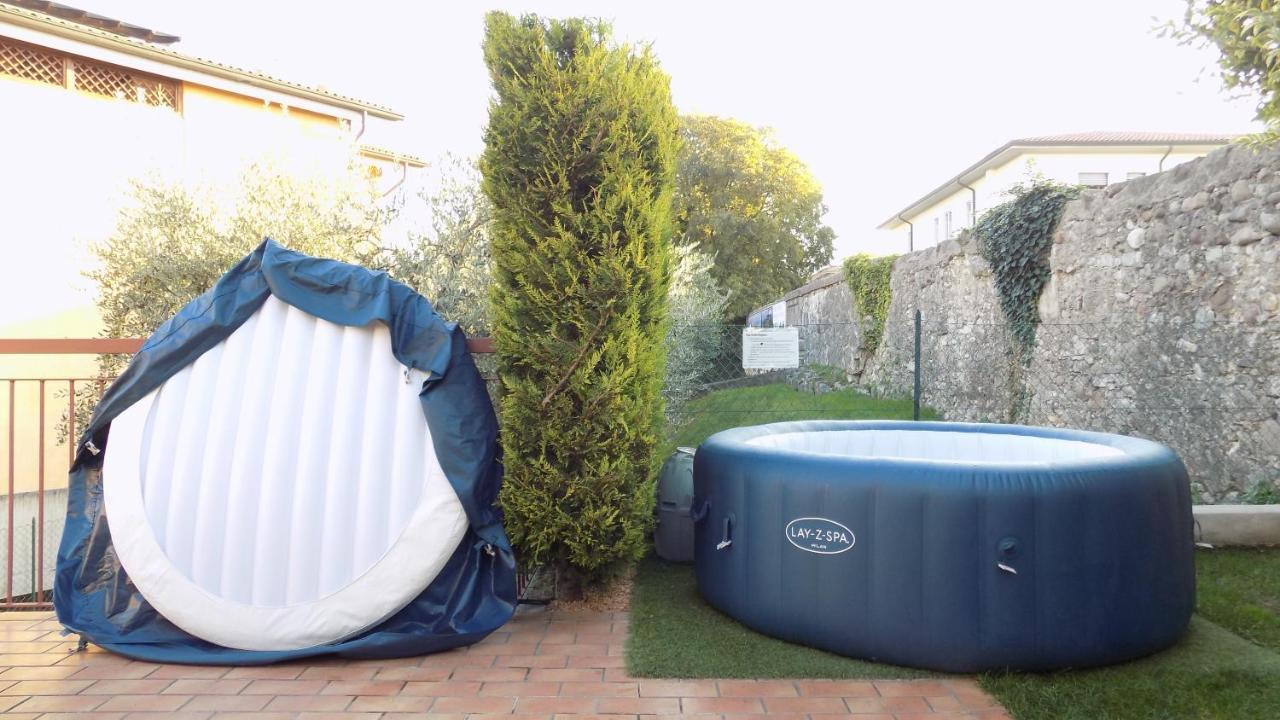 Millyholidays - Apartment Lilla - Center - Nearby Beach - Private Garden - Spa Pool Bardolino Exterior foto