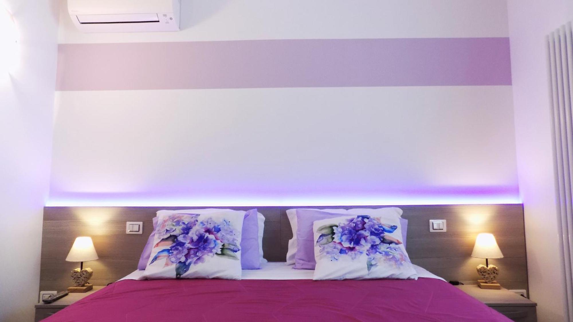 Millyholidays - Apartment Lilla - Center - Nearby Beach - Private Garden - Spa Pool Bardolino Exterior foto